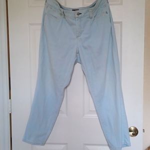Comfy lightweight faded jeans,petite